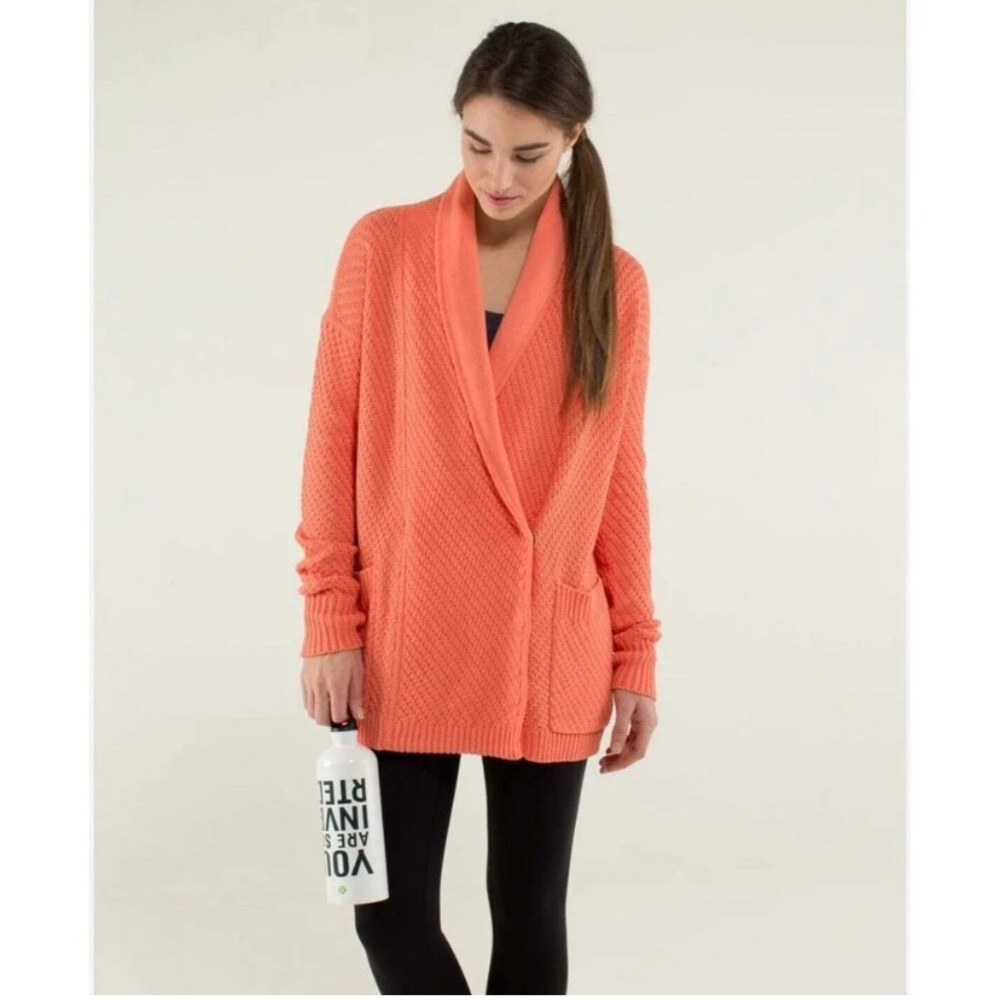 Lululemon Post Practice Cardi
Plum Peach 🍑